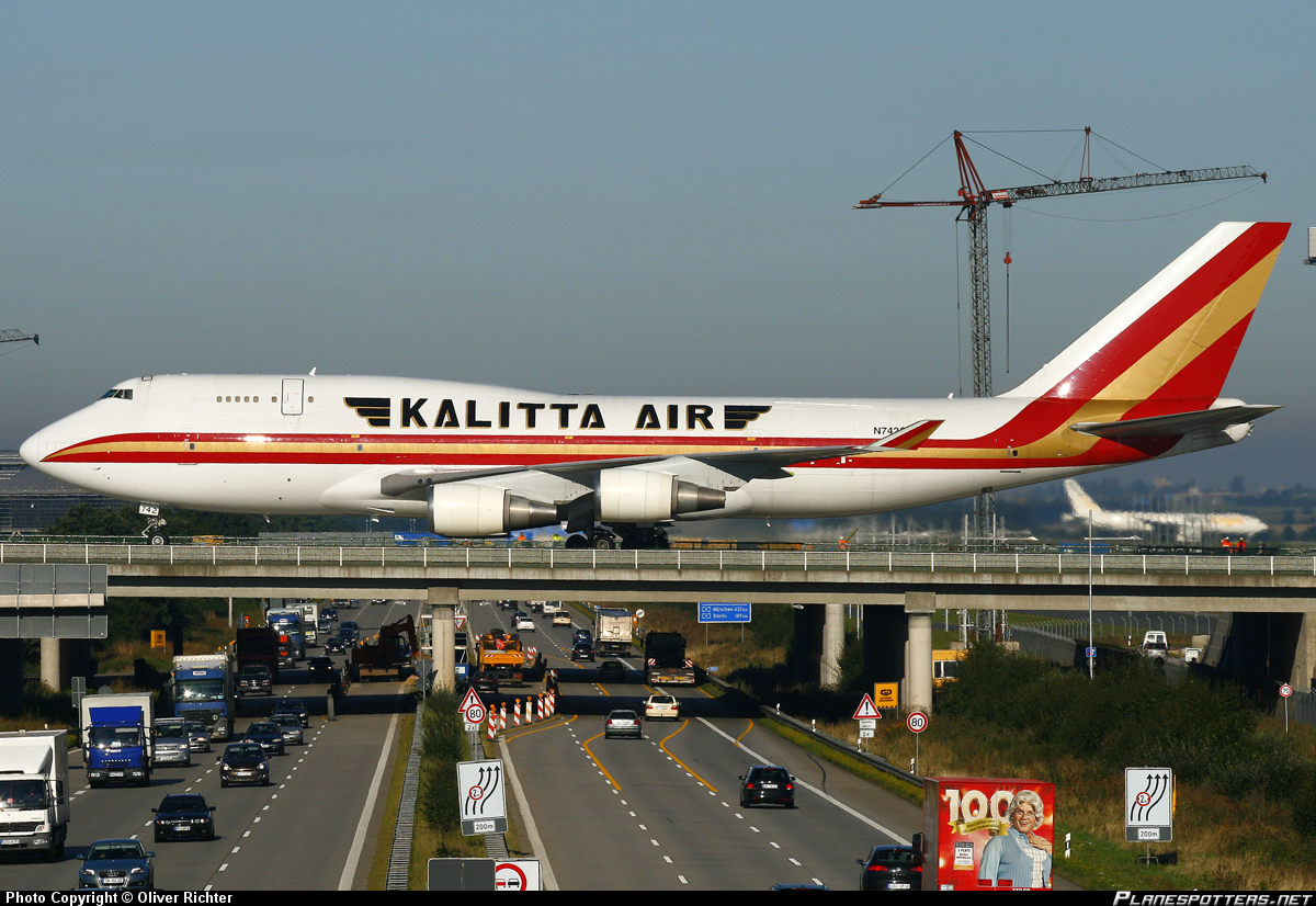 N742CK-Kalitta-Air-Boeing-747-400_PlanespottersNet_332539