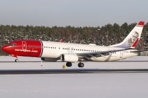 LN-DYP-Norwegian-Air-Shuttle-Boeing-737-800_PlanespottersNet_414345 (1)