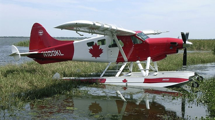 Beaver DHC2 con la bandiera canadese - © Peter Conquergood